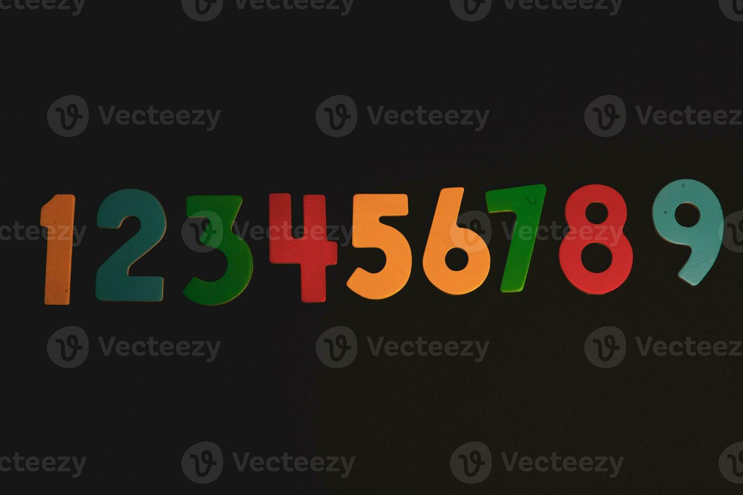 Background of numbers. from zero to nine. Numbers texture. Finance data concept. Matematic. Seamless pattern with numbers. financial crisis concept. Business success. photo
