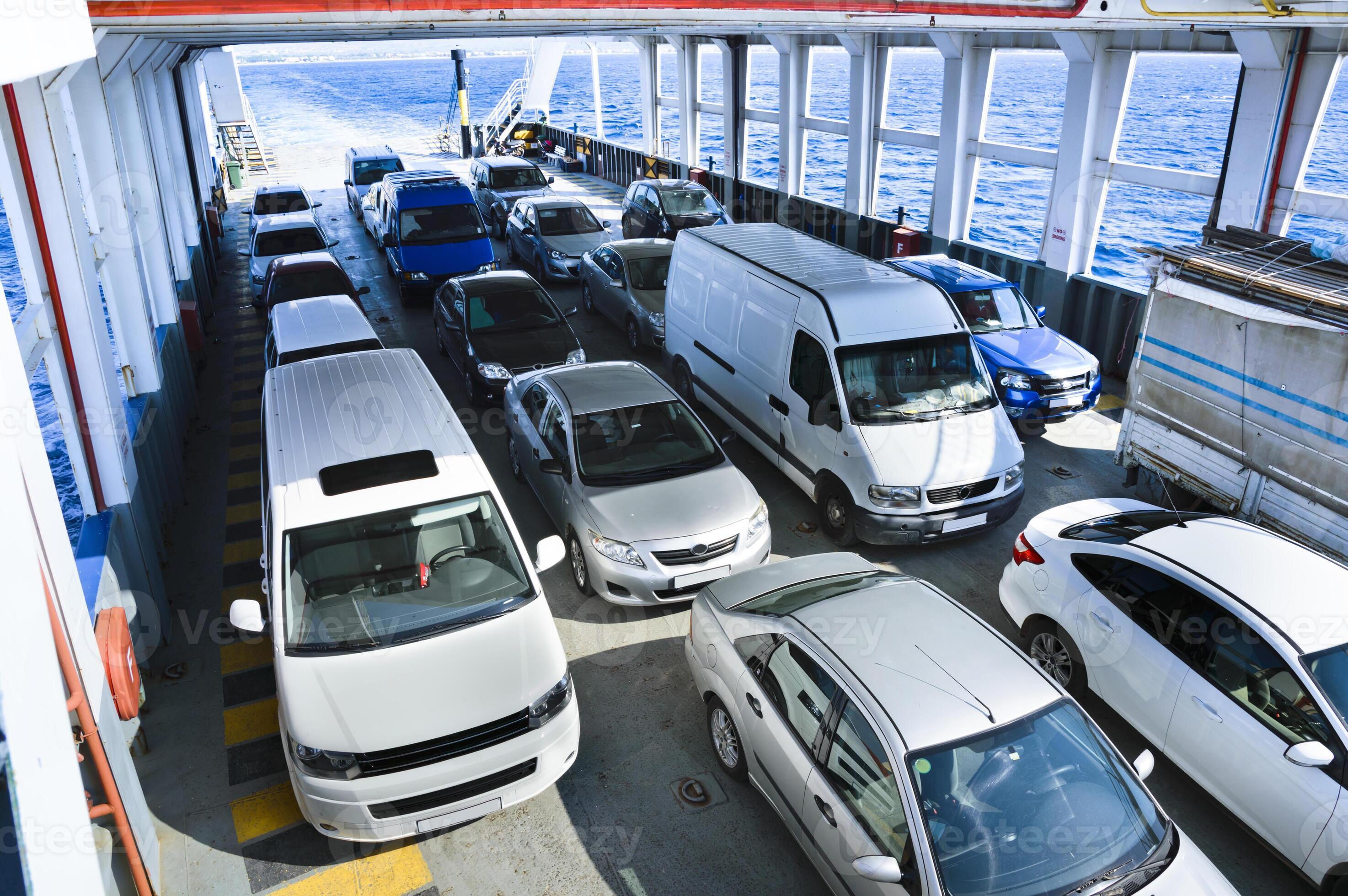 Ferry Boat w/Cars Ferry Boat w/Cars