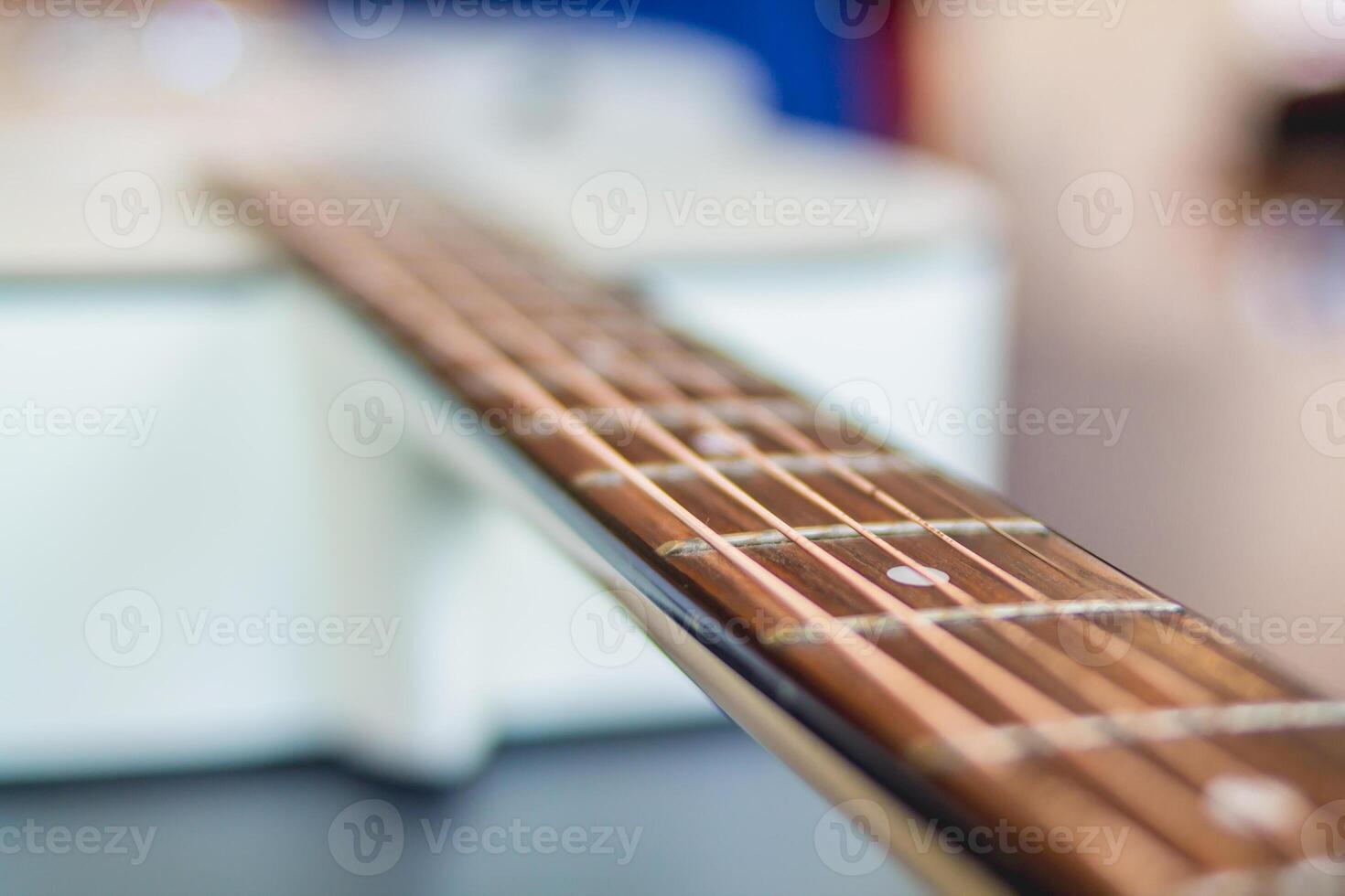 Guitars that were kept in the music practice room It is a guitar that is provided for musicians to practice and learn before performing in order to reduce the mistake of playing guitar on stage. photo