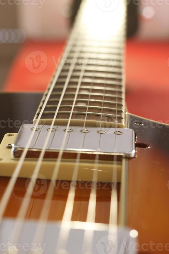 Guitars that were kept in the music practice room It is a guitar that is provided for musicians to practice and learn before performing in order to reduce the mistake of playing guitar on stage. photo