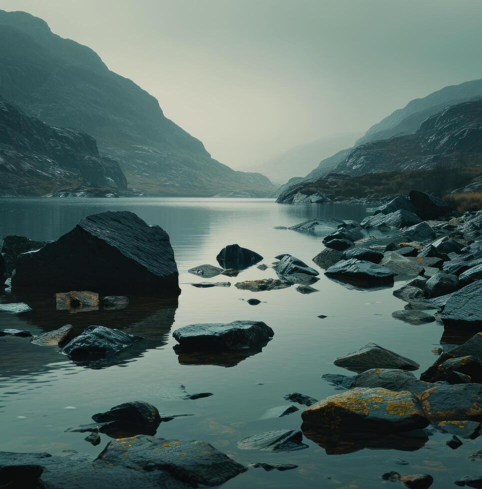 ai generado un lago lleno de rocas y rocas en medio de montañas y lluvia foto