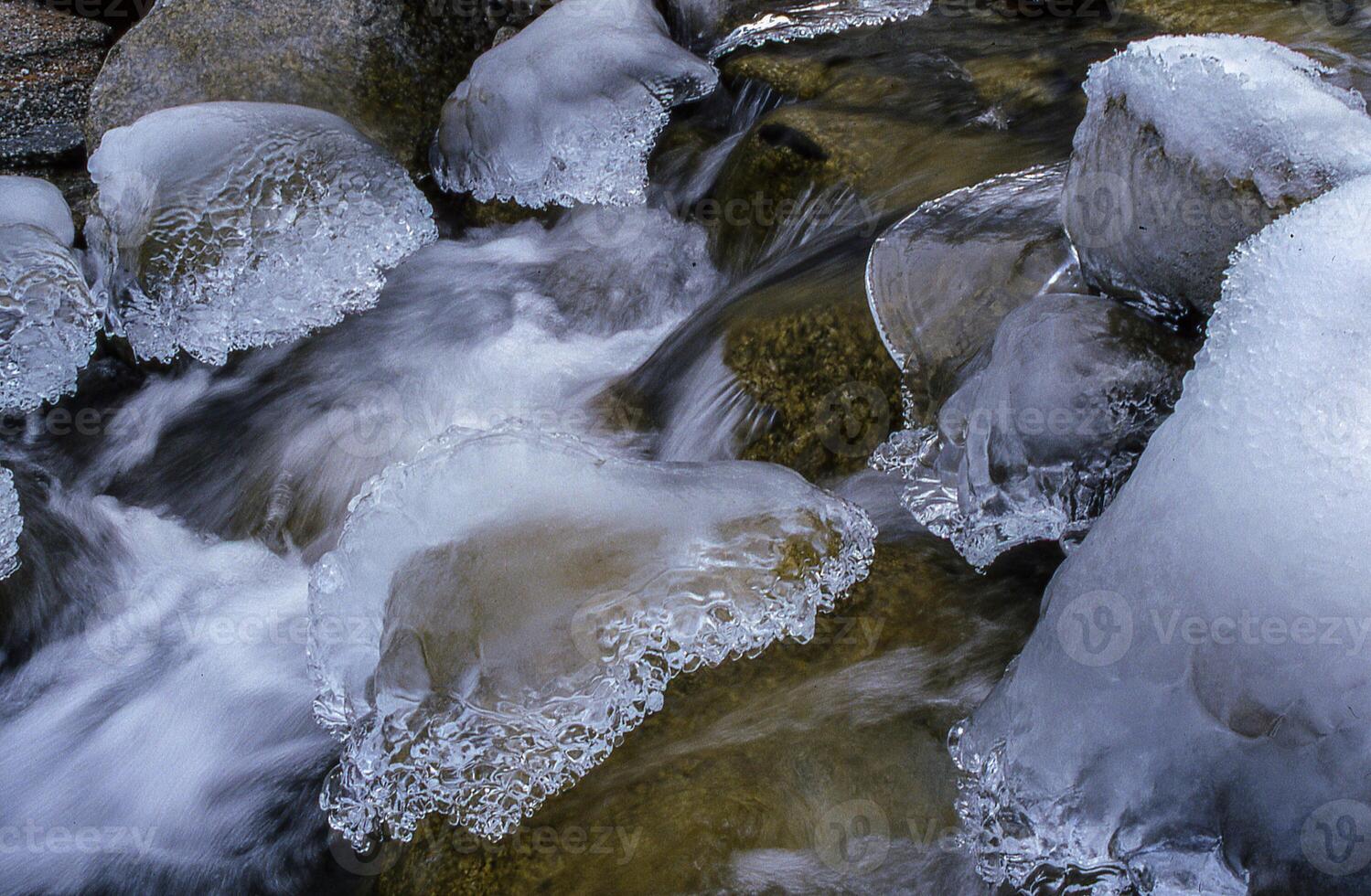 ice on rocks photo