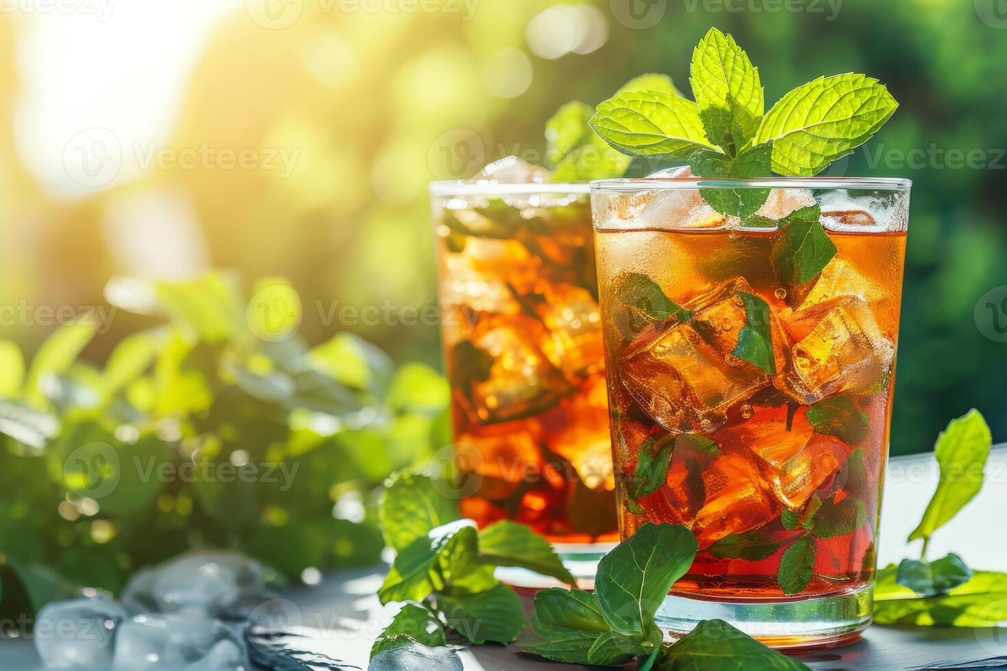 AI generated Traditional iced tea with mint, lemon and ice in tall glass. Summer drinks. Generative AI photo