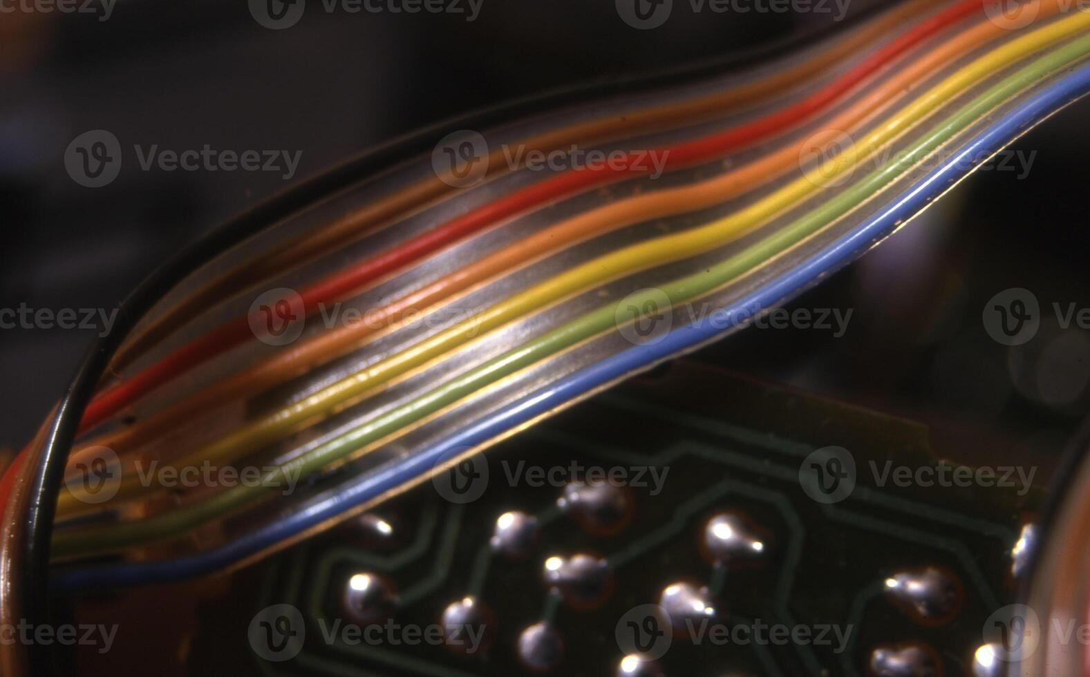 a close up of a multicolored wire photo