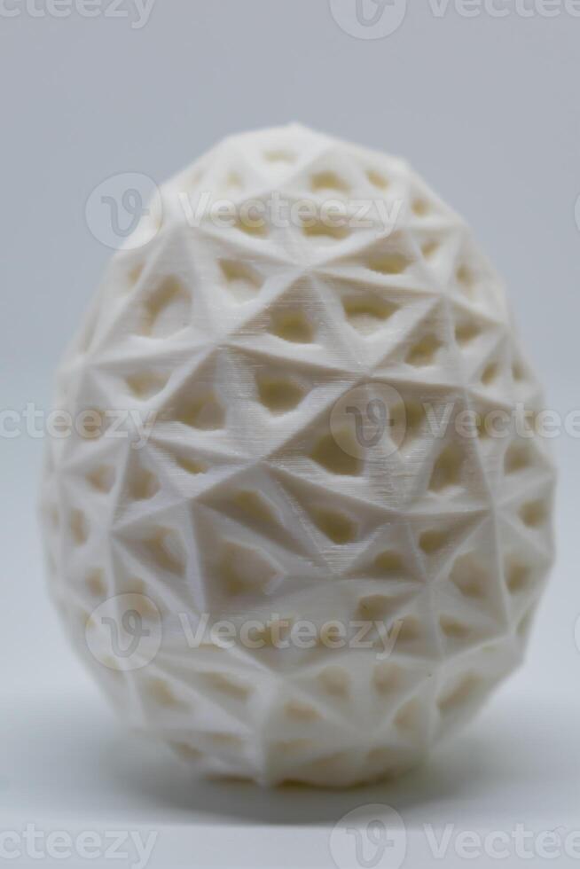 3d impreso huevo, Pascua de Resurrección objeto, voronoi poligonal estilo decoración foto