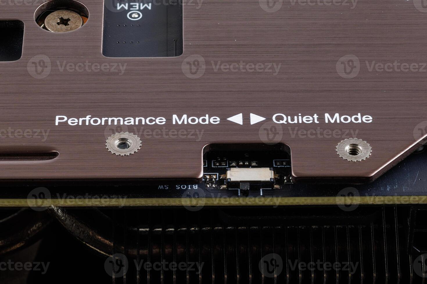 switch between performance mode and quiet mode on modern graphics card photo