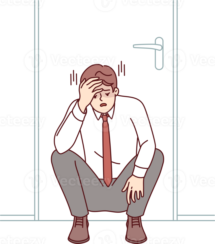 frustrato uomo d'affari si sente impotente quando impara quello azienda è si avvicina fallimento, si siede purtroppo sotto porta nel ufficio. uomo manager fatto critico sbaglio e rischi perdente lavoro e stipendio png