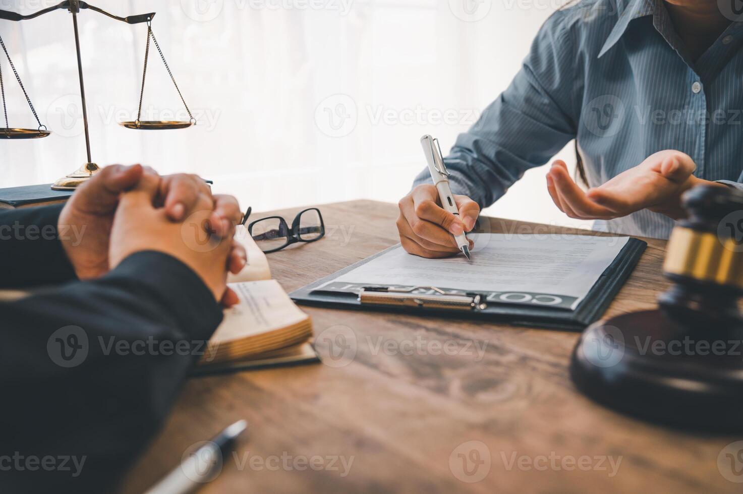 Lawyers give advice about judgment, agreements, justice Customer photo