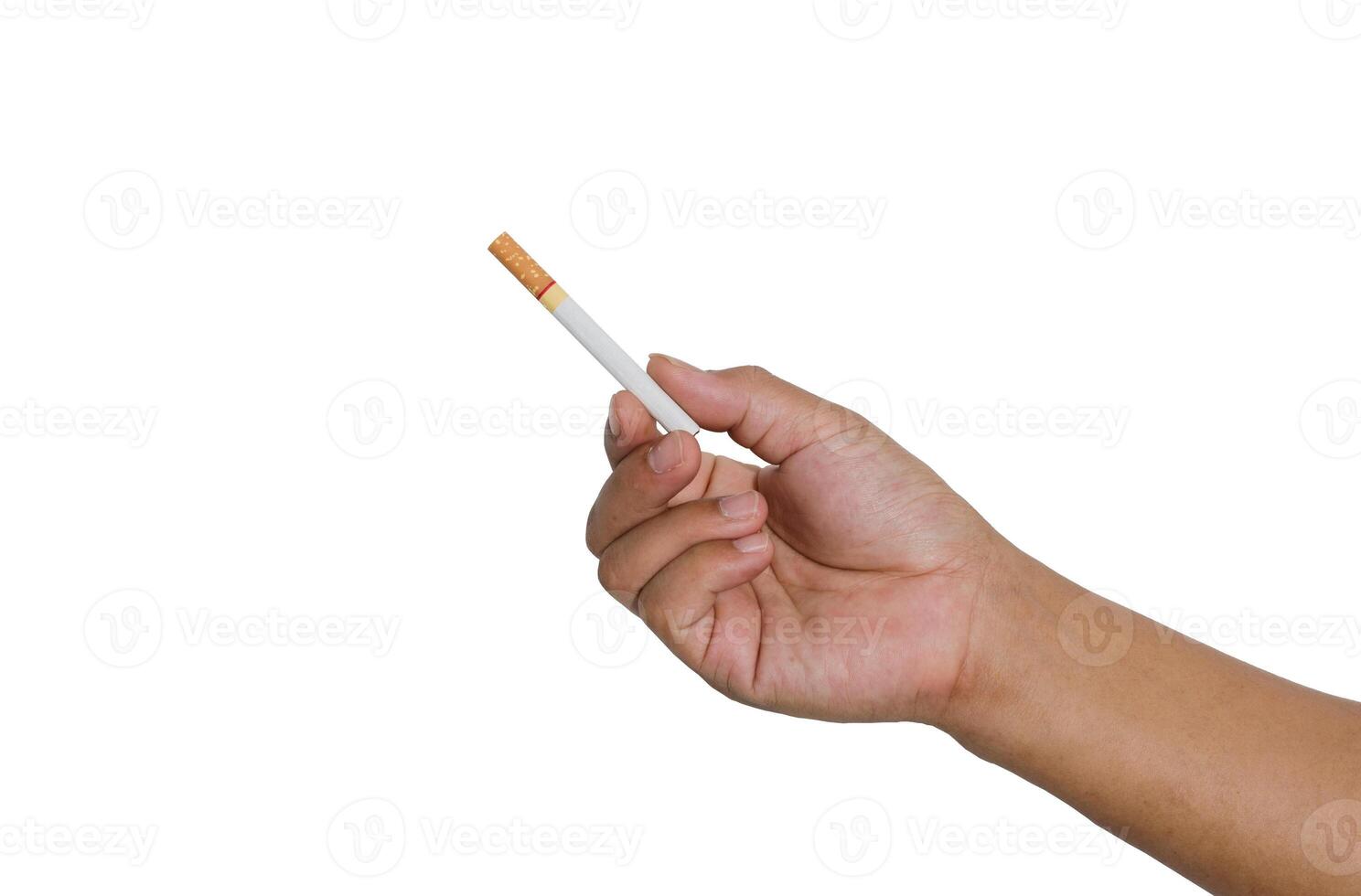 presentación un cigarrillo en mano en blanco antecedentes foto
