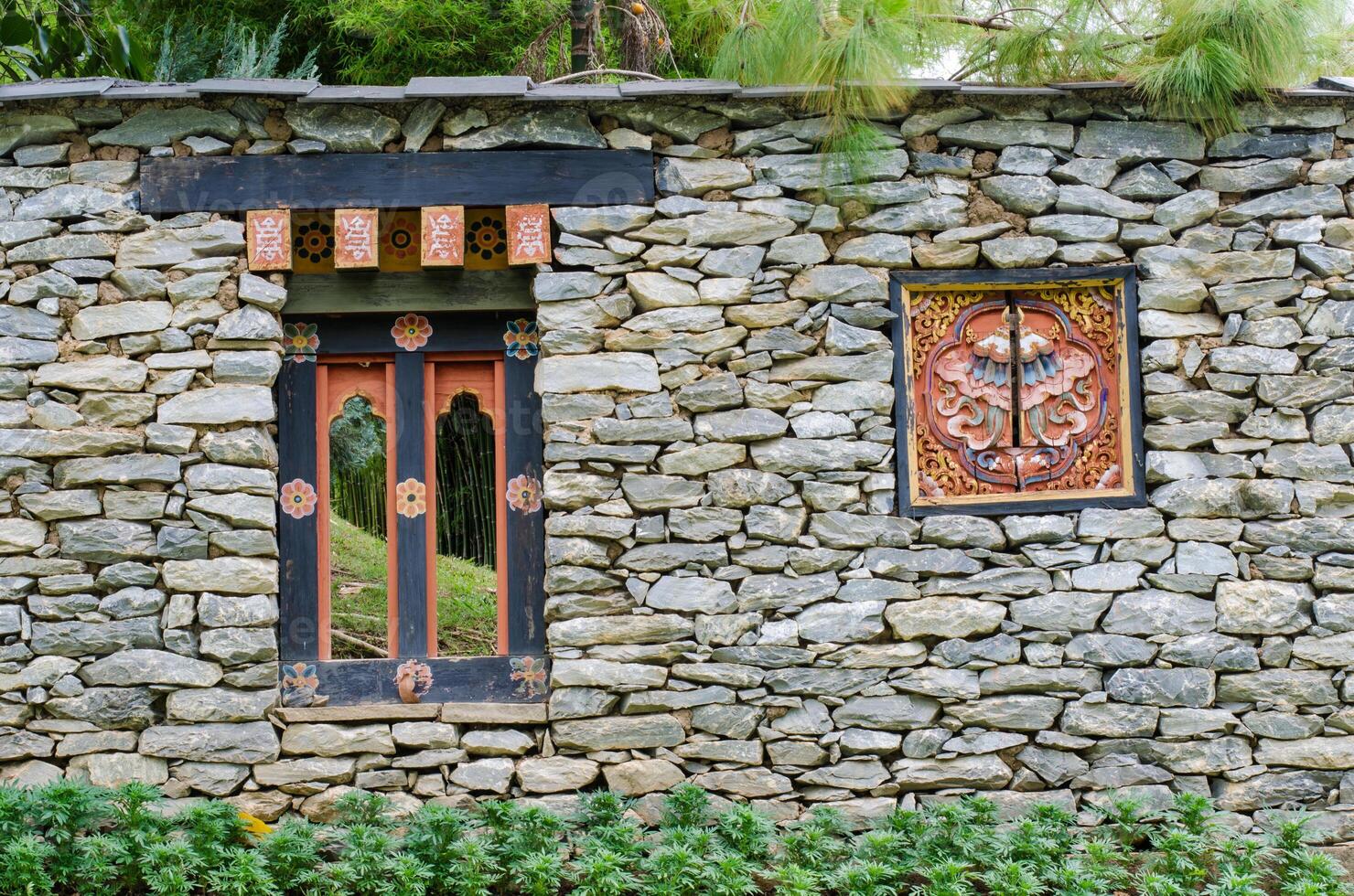 wall and window chinese old style. photo