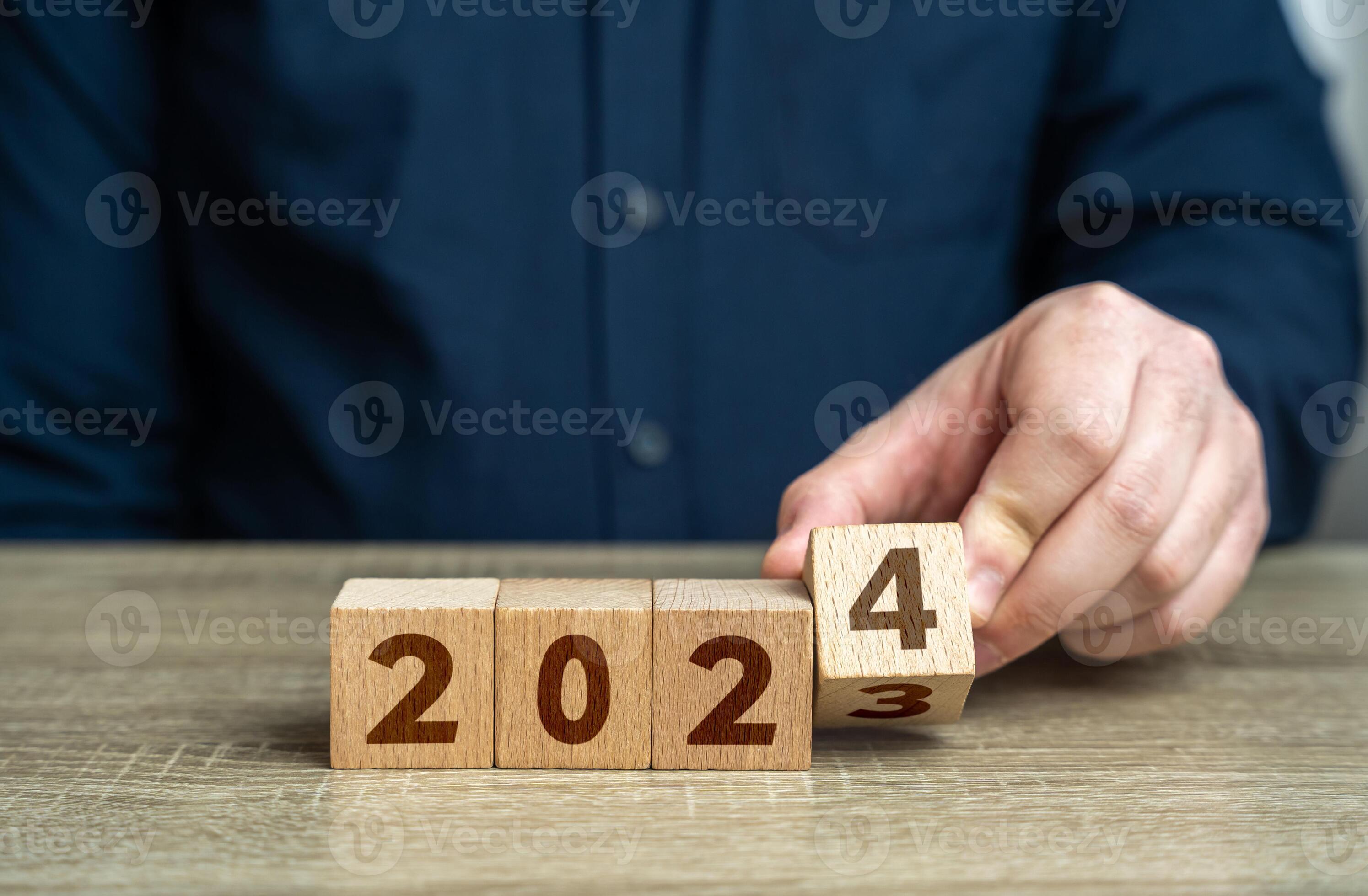 Change from 2023 to 2024. A change of year for new beginnings. A new