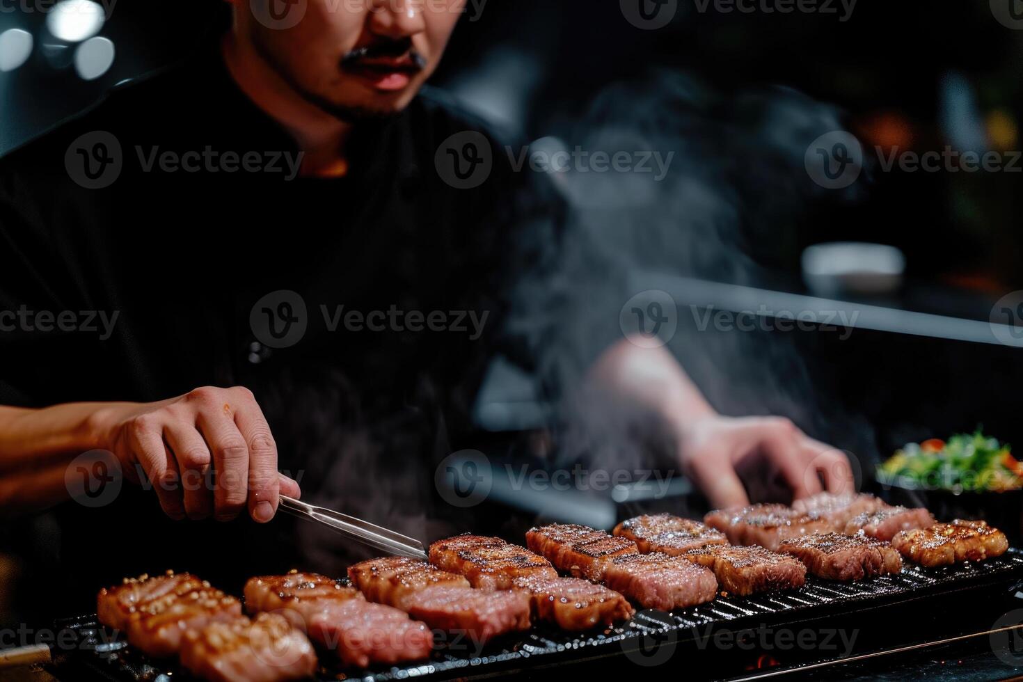 ai generado un montón de carne filetes, el cocinar cocineros en un inoxidable acero parrilla, con llamas en un oscuro antecedentes. comida y cocina concepto foto