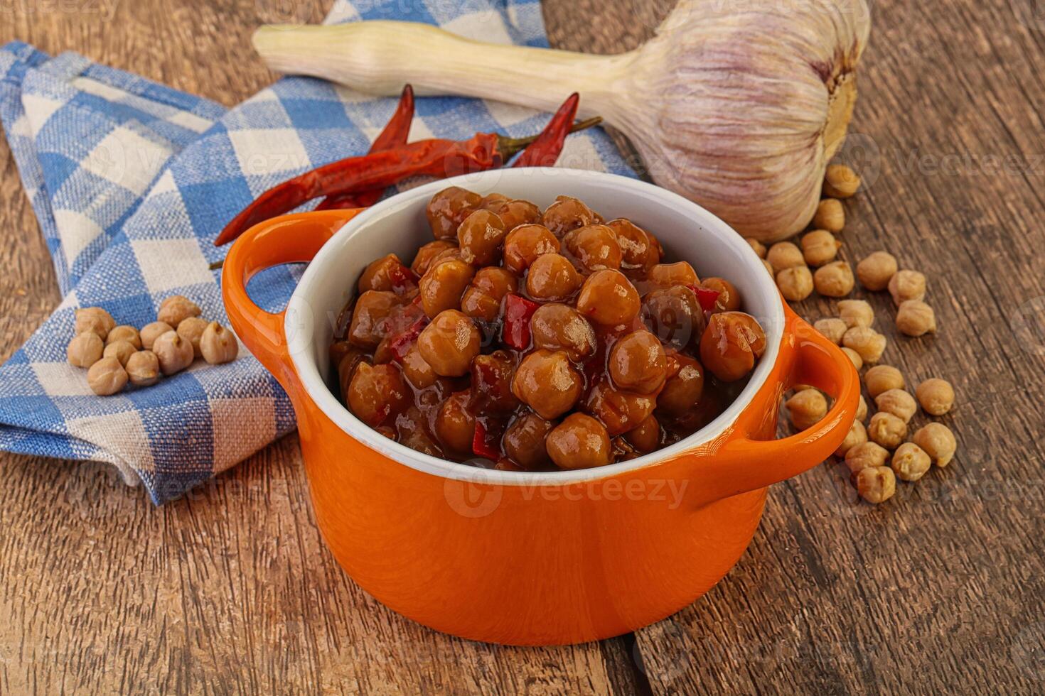 horneado garbanzo con tomate salsa foto