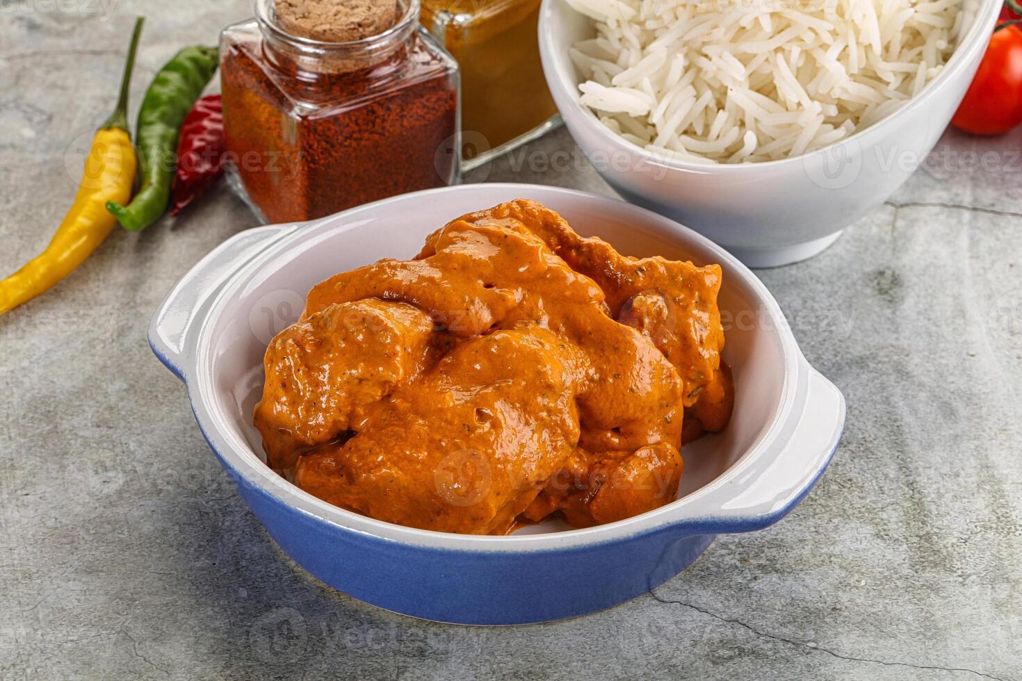 Indian cuisine - chicken butter masala photo