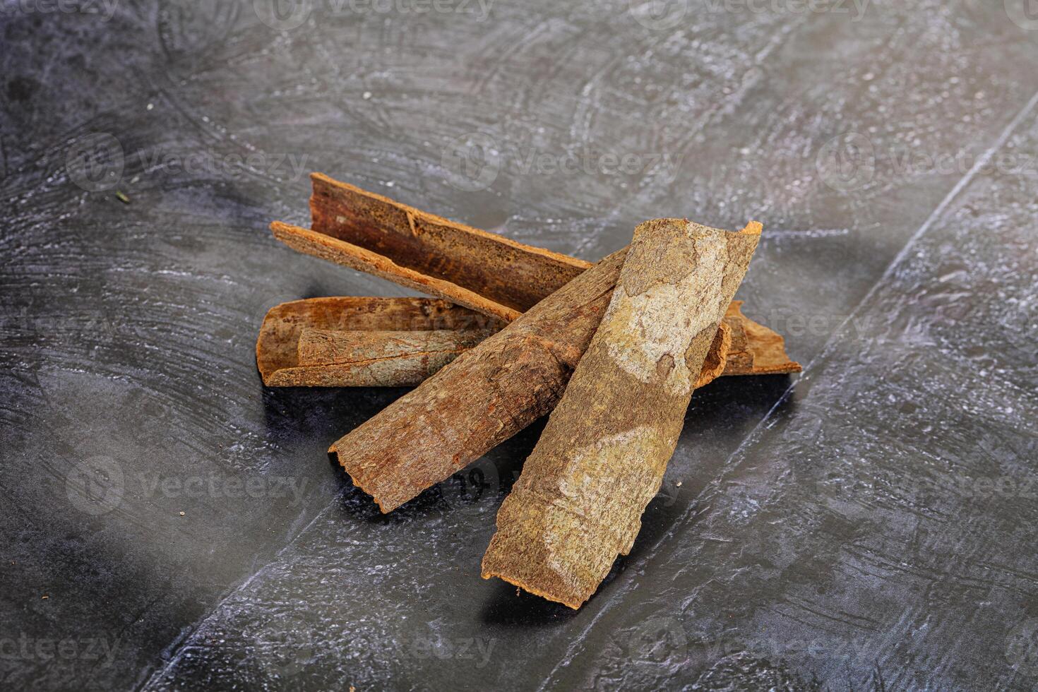 Natural wild organic cinnamon aroma photo