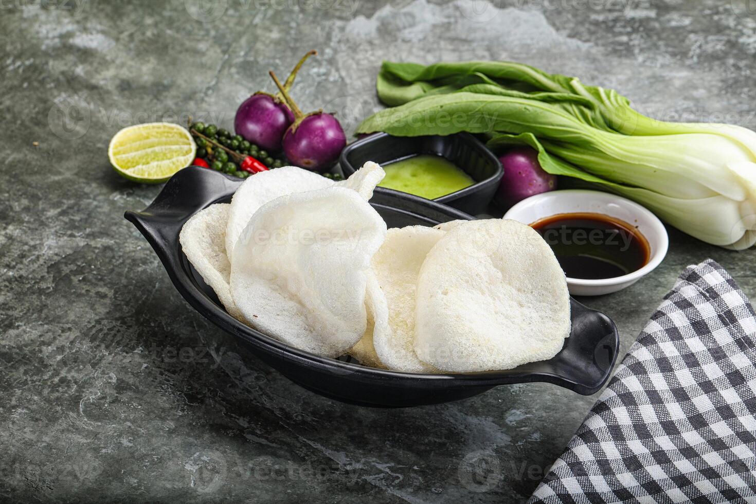 Vietnamese starter appetizer Crab chips 37987146 Stock Photo at Vecteezy