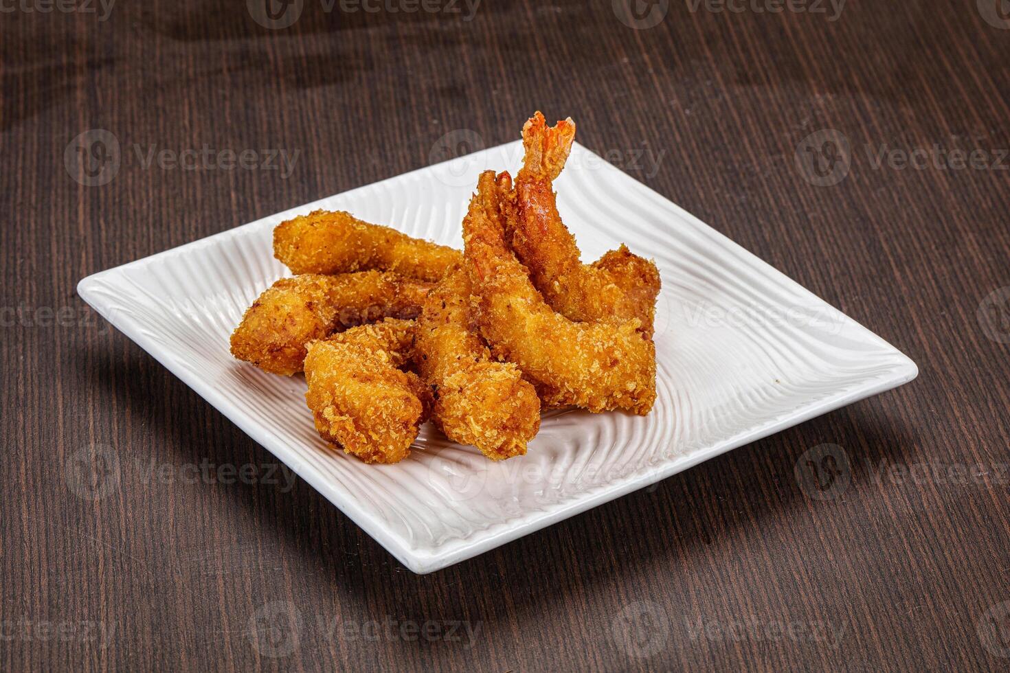 Delicous crispy shrimps appetizer snack photo