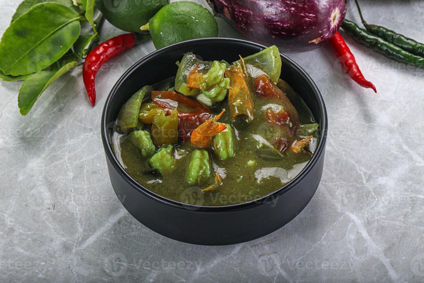 Thai green curry with prawn photo