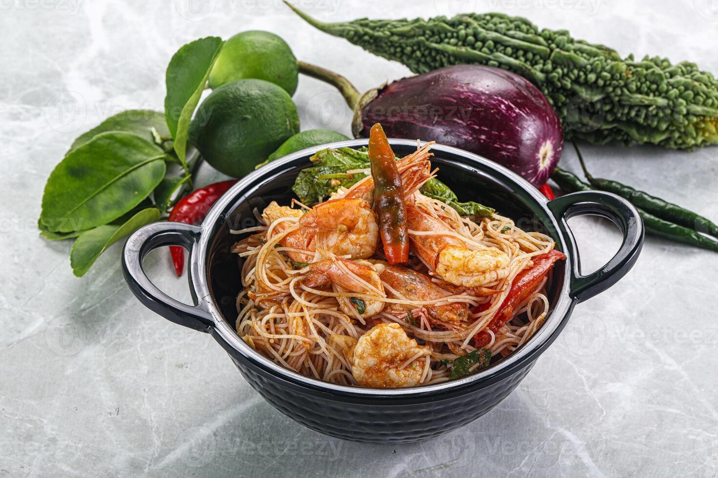 Thai Spicy Vermicelli Salad with Prawns photo