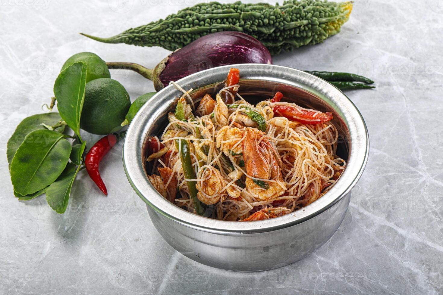 Thai Spicy Vermicelli Salad with Prawns photo