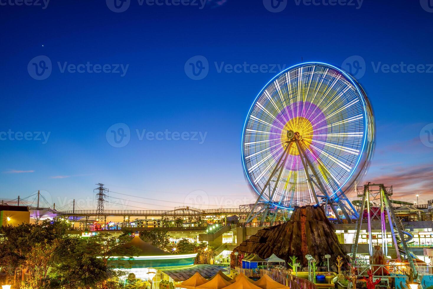 night view of Taipei Children's Amusement Park, began life as the Taipei Children's Recreation Center, located in Yuanshan photo
