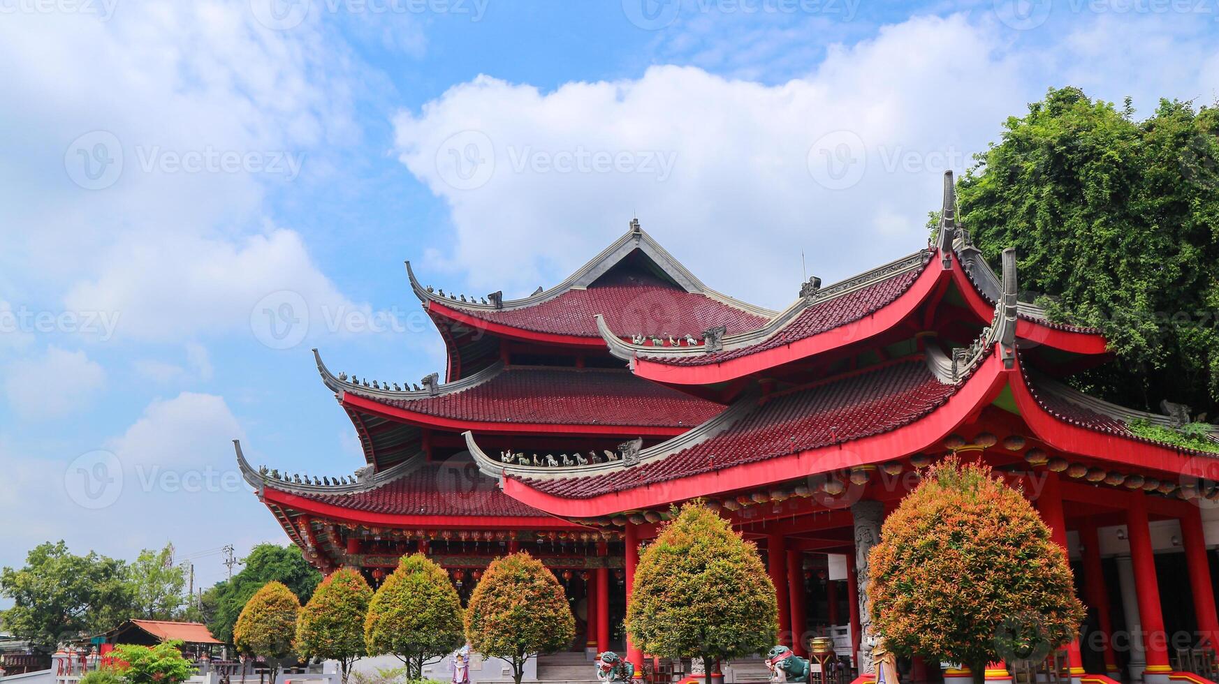 Semarang, 4 March 2023 - Sam Poo Kong temple in Semarang on central Java in Indonesia. Klenteng Sam Poo Kong, top tourist destination in Semarang Indonesia photo