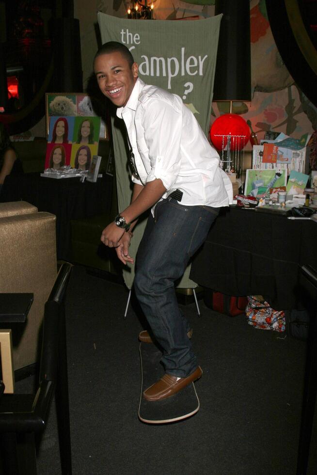 Tequan Richmond GBK MTV Movie Awards Gifting Suites  Crimson  Opera Los Angeles,  CA May 30, 2008 photo