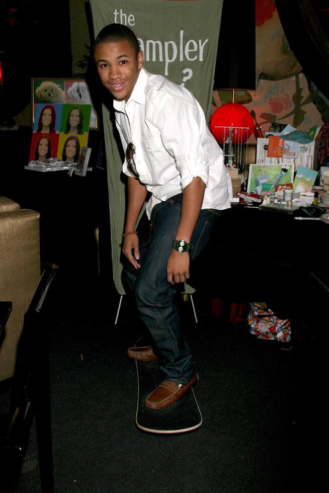 Tequan Richmond GBK MTV Movie Awards Gifting Suites  Crimson  Opera Los Angeles,  CA May 30, 2008 photo