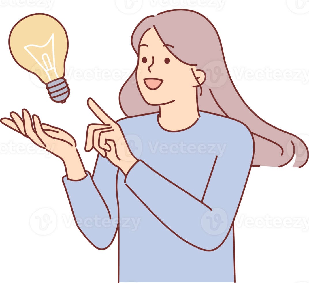 geïnspireerd vrouw komt omhoog met idee naar opslaan energie middelen en voorzien helder verlichting, staat in de buurt reusachtig lamp. meisje zegt eureka na aan het leren over nieuw veelbelovend idee voor zelfontwikkeling png