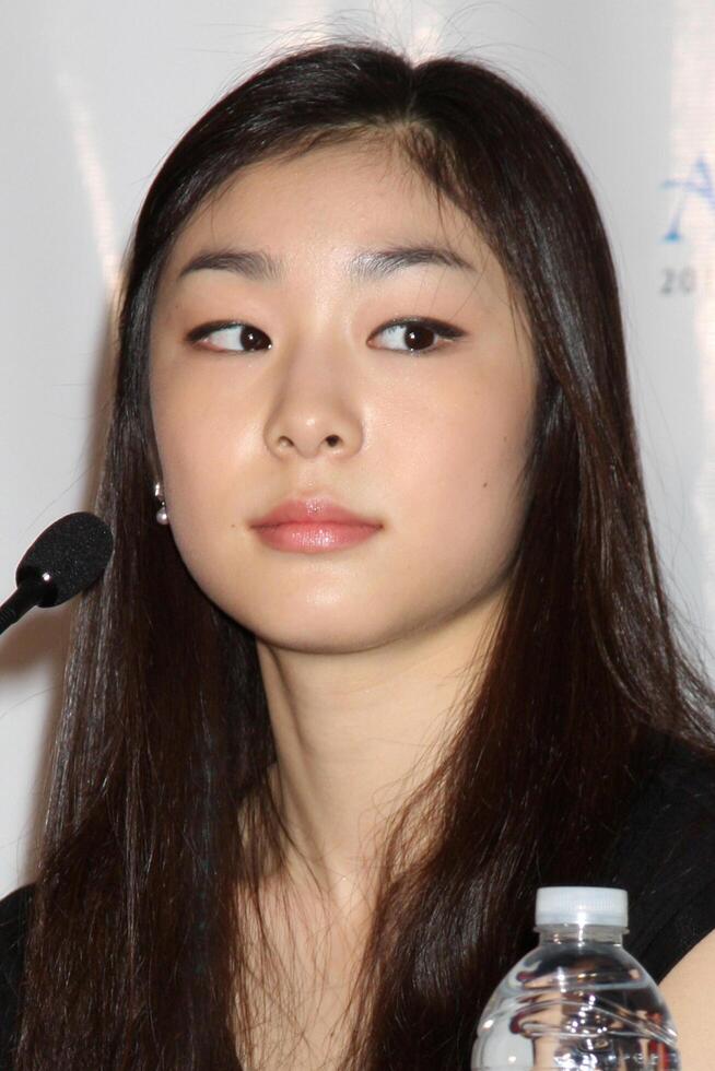 LOS ANGELES - SEP 7  Yuna Kim at the All That Skate Los Angeles 2010 Press Conference at Pickwick Skating Rink on September 7, 2010 in Burbank, CA photo