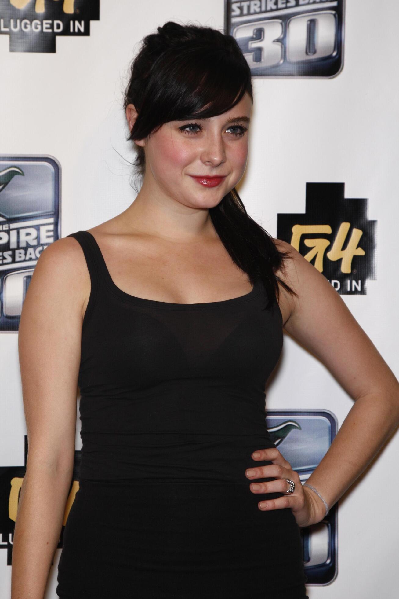 LOS ANGELES, JUL 22 - Alessandra Torresani at Comic-Con 2010, G4 and