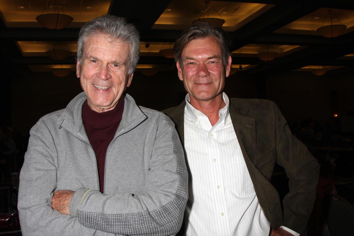 LOS ANGELES - JUL 24  Don Murray  Christopher Murray  at the Hollywood Show  at Mariott Hotel on July24, 2010 in Burbank, CA photo