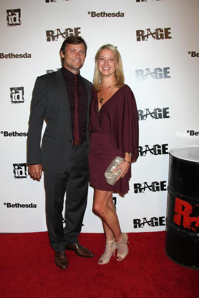 LOS ANGELES - SEPT 30  Grant Show, Katherine LaNasa arriving at  the RAGE Game Launch at the Chinatowns Historical Central Plaza on September 30, 2011 in Los Angeles, CA photo