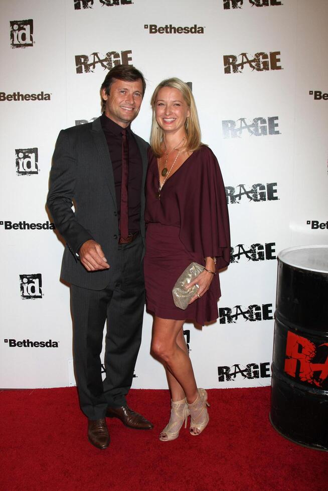 LOS ANGELES - SEPT 30  Grant Show, Katherine LaNasa arriving at  the RAGE Game Launch at the Chinatowns Historical Central Plaza on September 30, 2011 in Los Angeles, CA photo