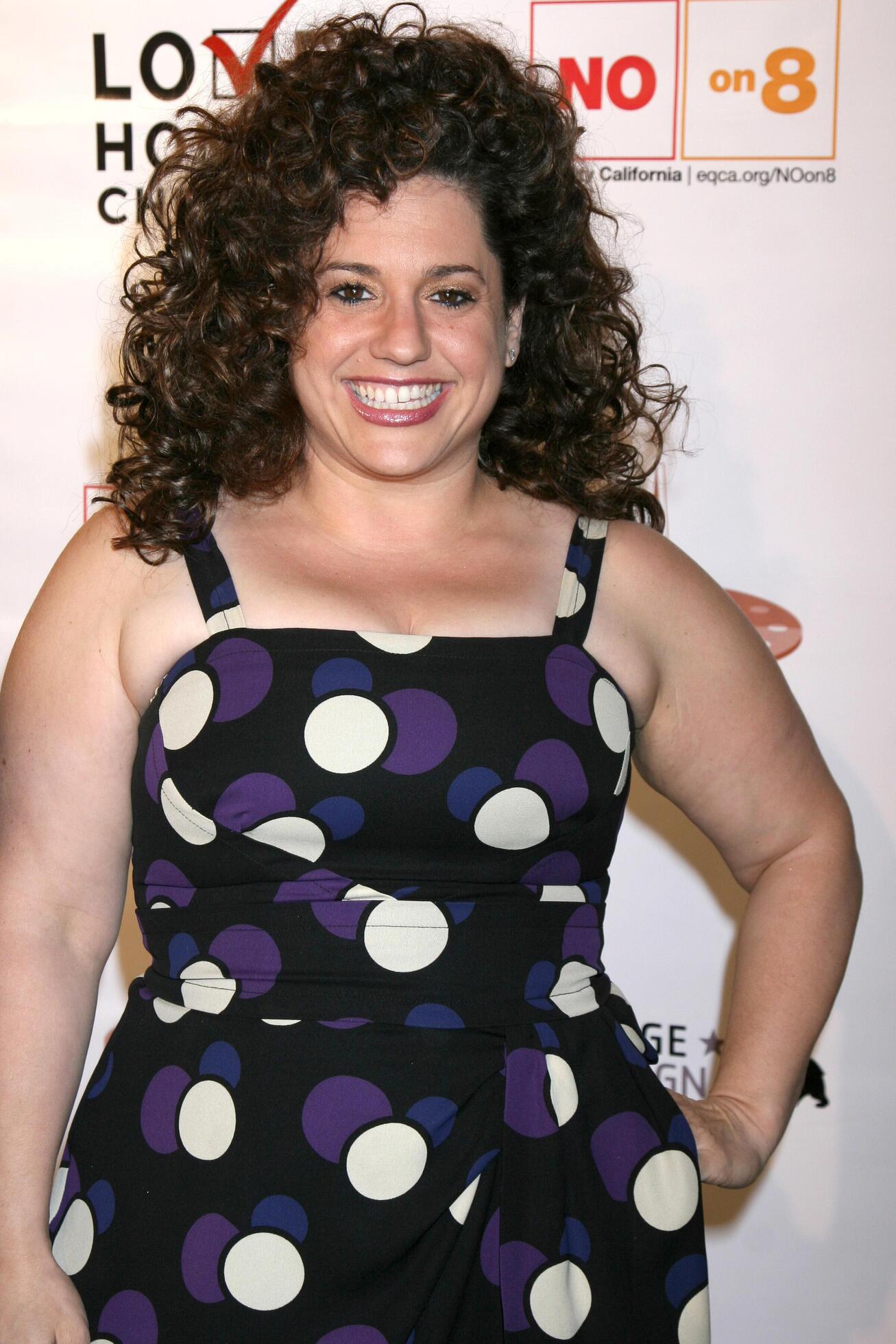 Marissa Jaret Winokur 38215183 Stock Photo at Vecteezy