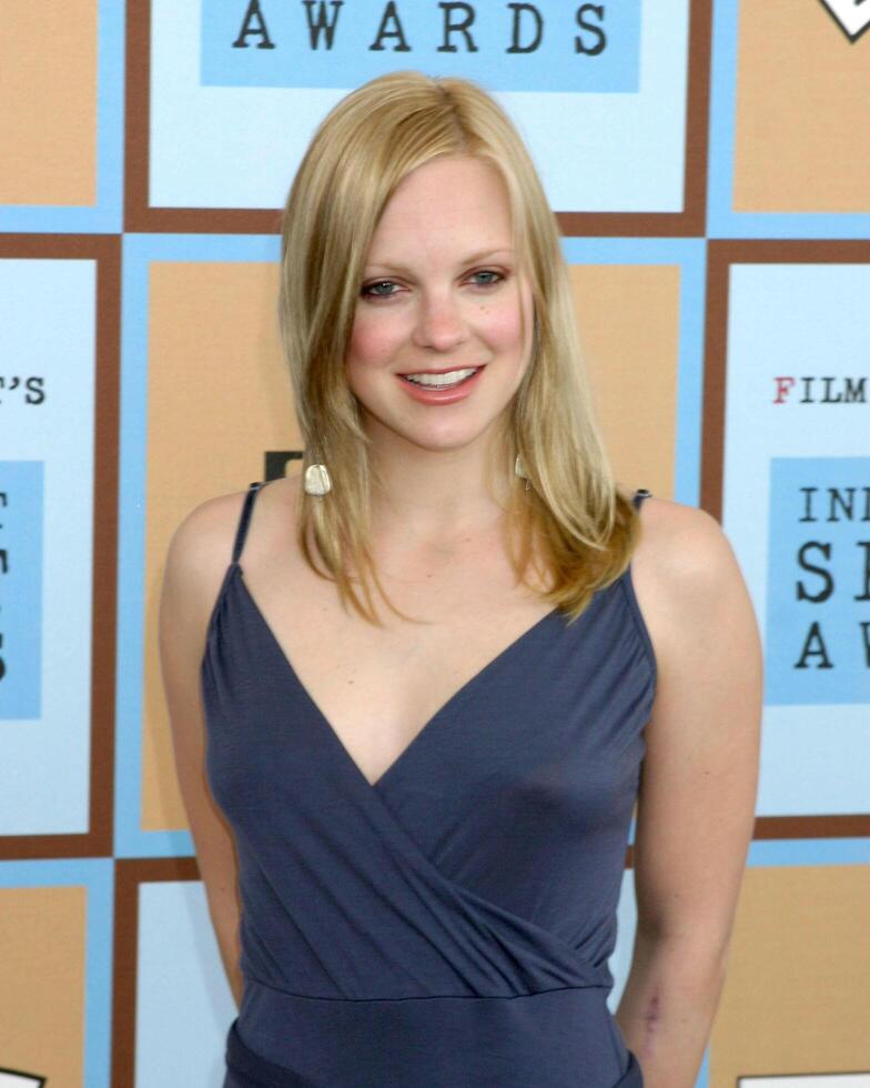 Anna Faris Independent Spirit Awards Santa Monica Beach Santa Monica, CA March 4, 2006 photo