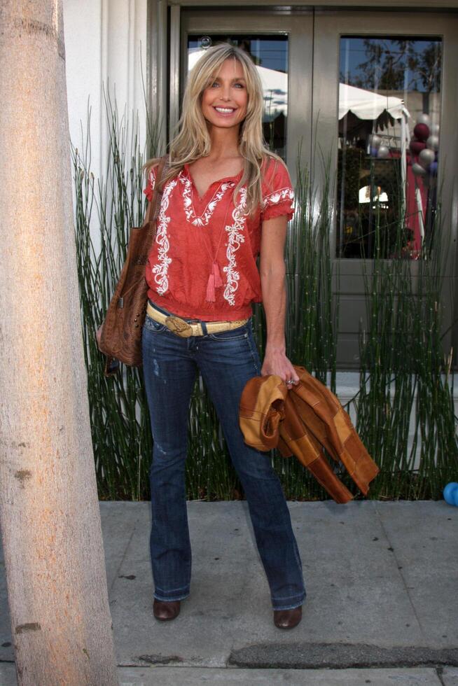 Heather Thomas  arriving at the 7th Annual John Varvatos Stuart House Benefit at the John Varvatos Store in West Hollywood, CA  on March 8, 2009 photo