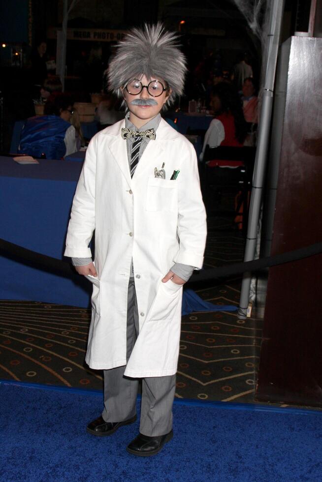 LOS ANGELES - OCT 30  Nolan Gould arrives at the Megamind LA Premiere  Halloween Extravaganza at Mann's Chinese Theater on October 30, 2010 in Los Angeles, CA photo