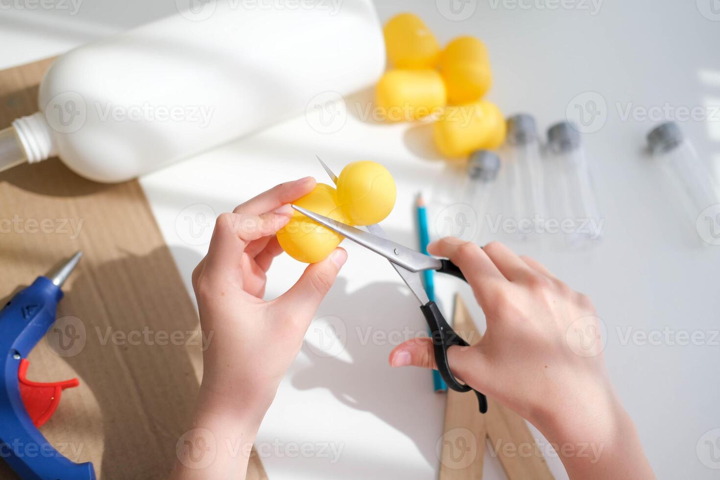 Step-by-step instructions for making crafts from improvised materials. Handmade at school craft rocket for the day of cosmonautics. Step 5 photo
