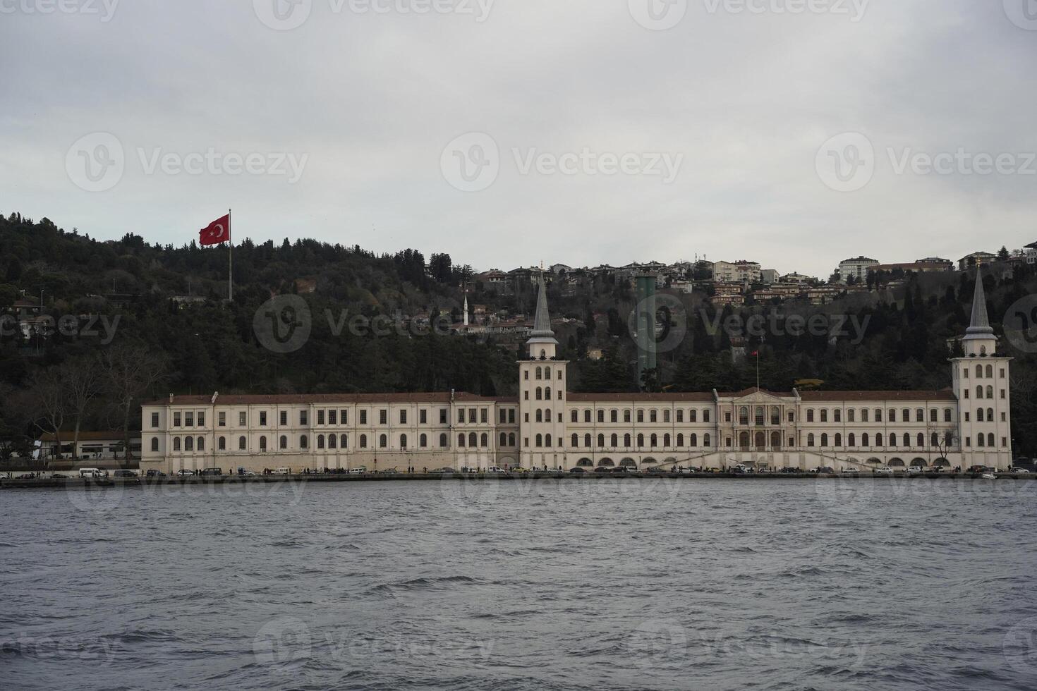 kuleli sahil ver desde Estanbul bósforo crucero foto