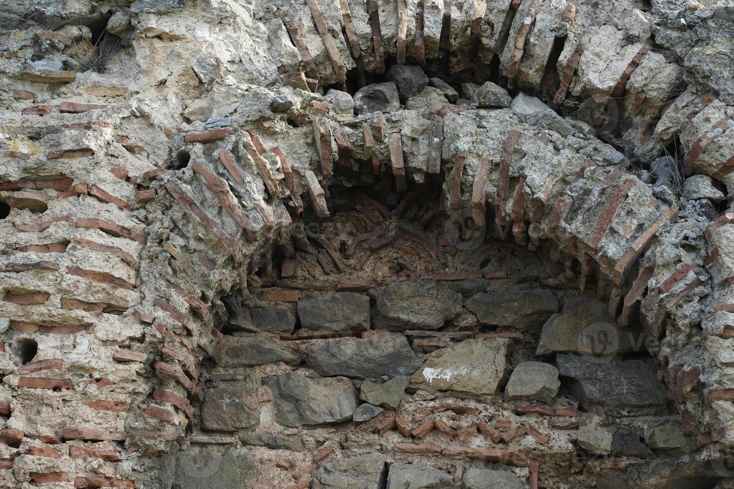 fortaleza restos de yoros castillo, yoros kalesi, o genoveses castillo, un antiguo bizantino castillo a el confluencia de bósforo y negro mar en anadolu kavagi, Estanbul, Turquía foto