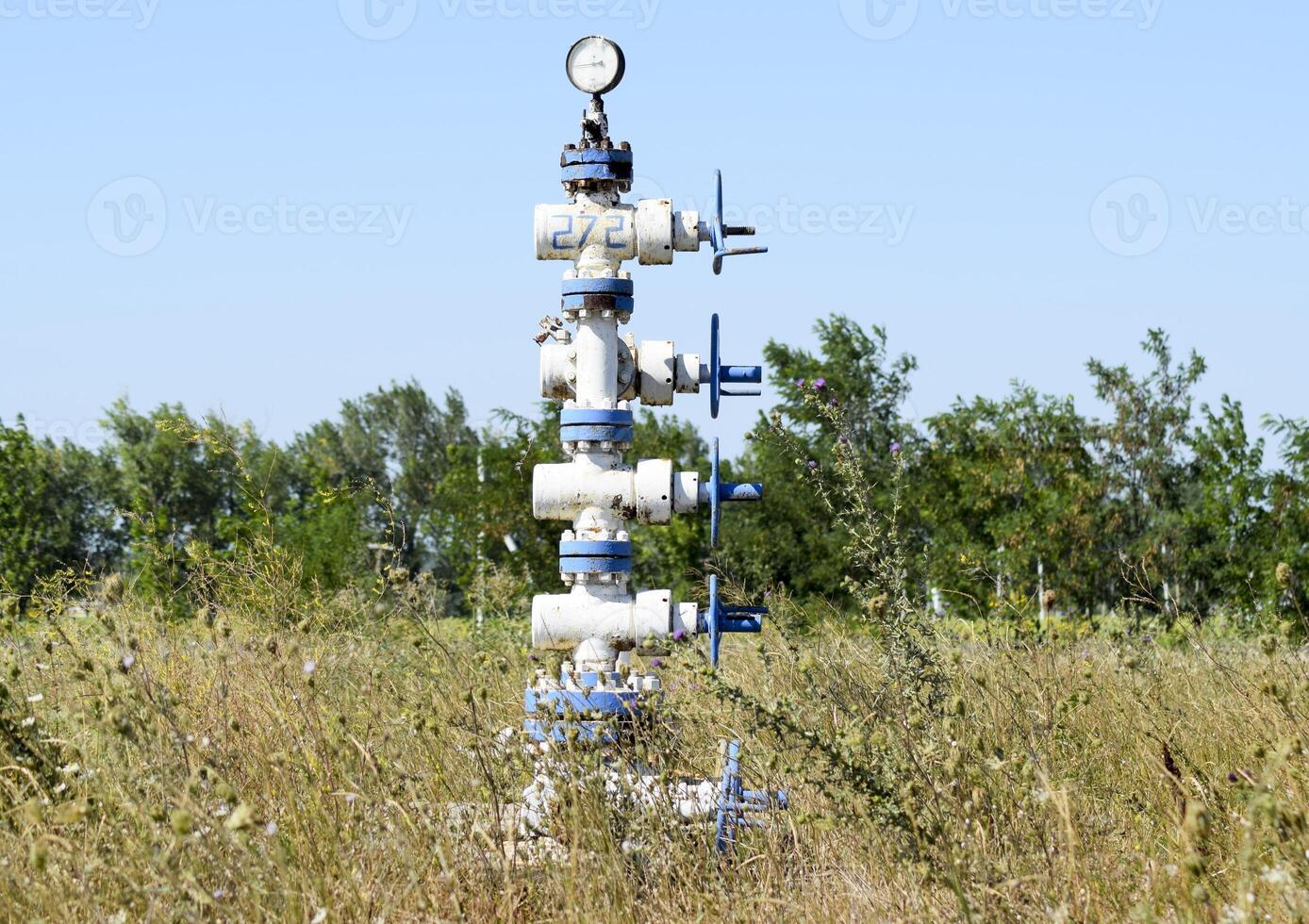 bien para agua inyección dentro el reservorio. mantener reservorio presión. petróleo producción. bien para mantenimiento de reservorio presión foto