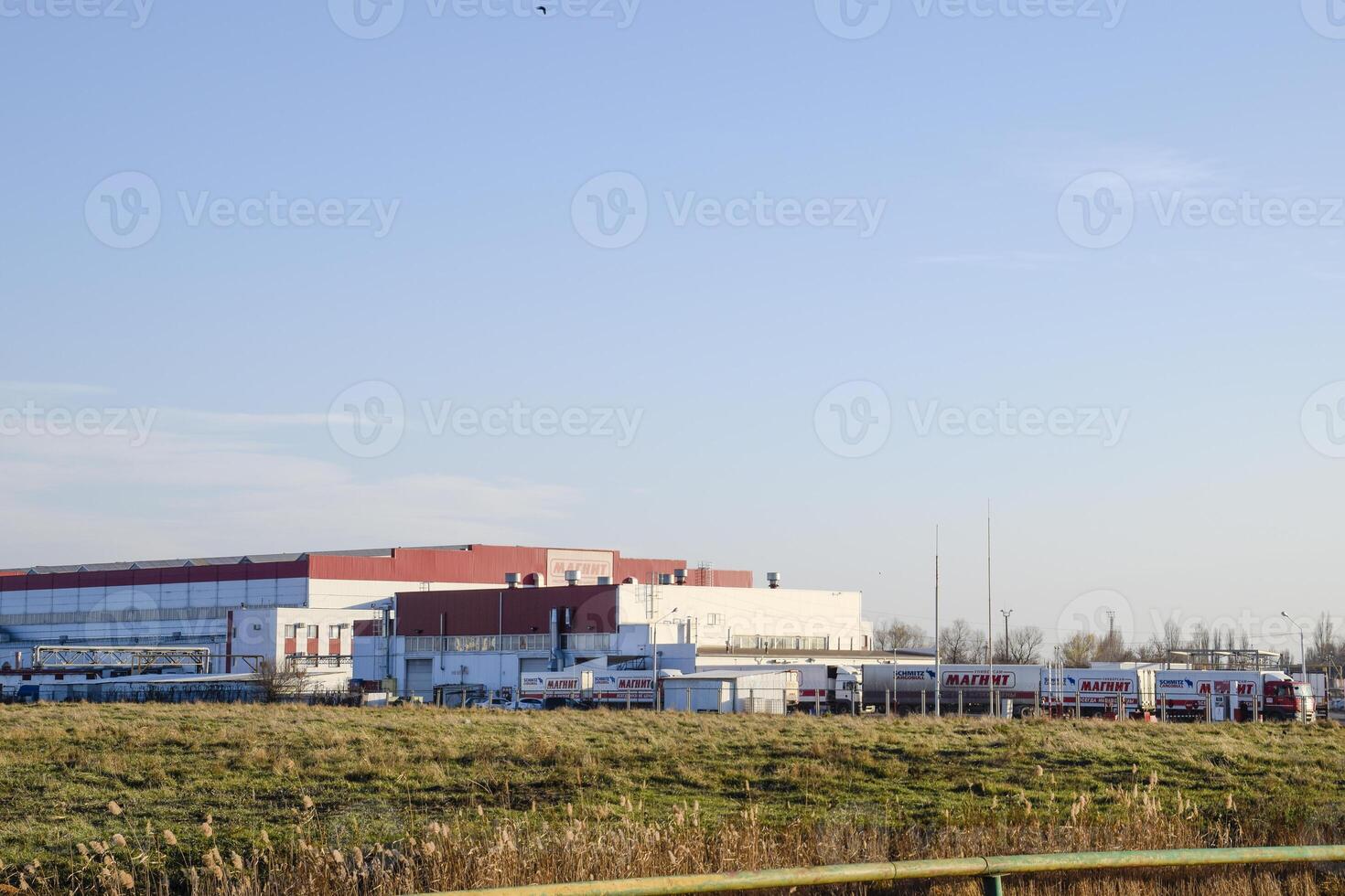 The main distribution center of goods is a network of magnets in the Slavic region. Thunder, the main view. The supermarket chain is a magnet. photo