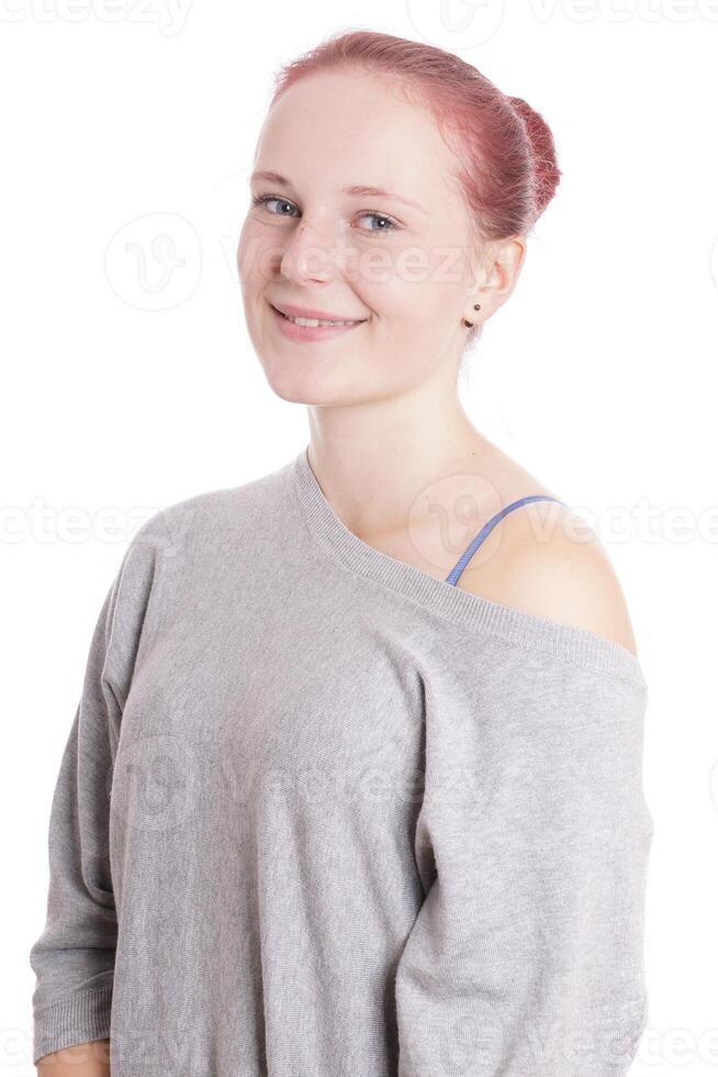 mujer joven sonriente foto