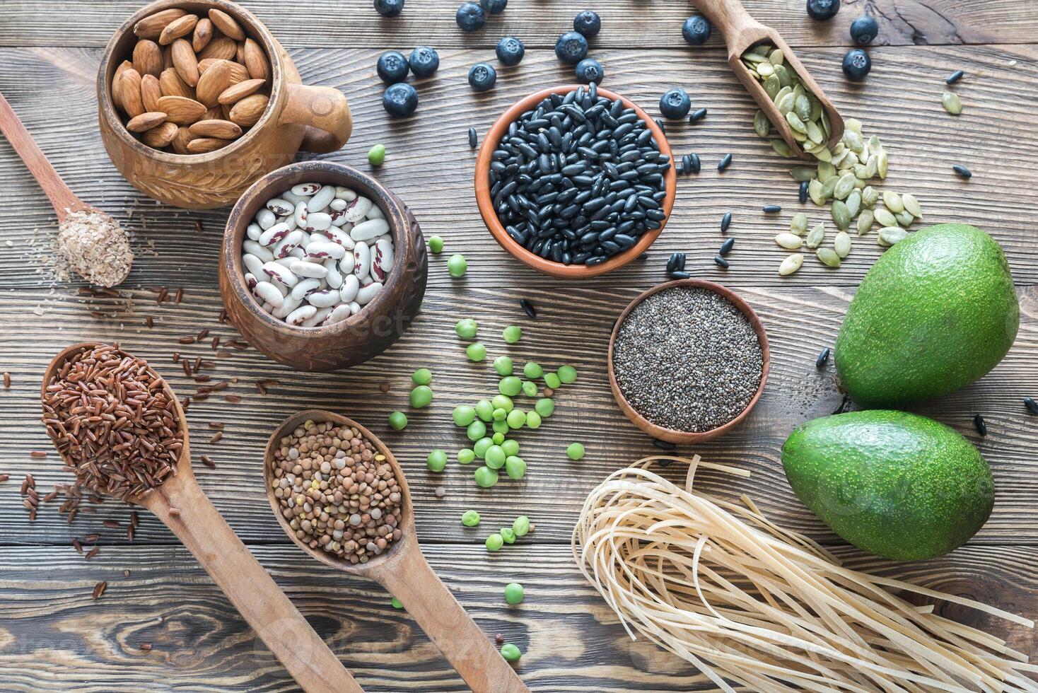 Food sources of fiber photo