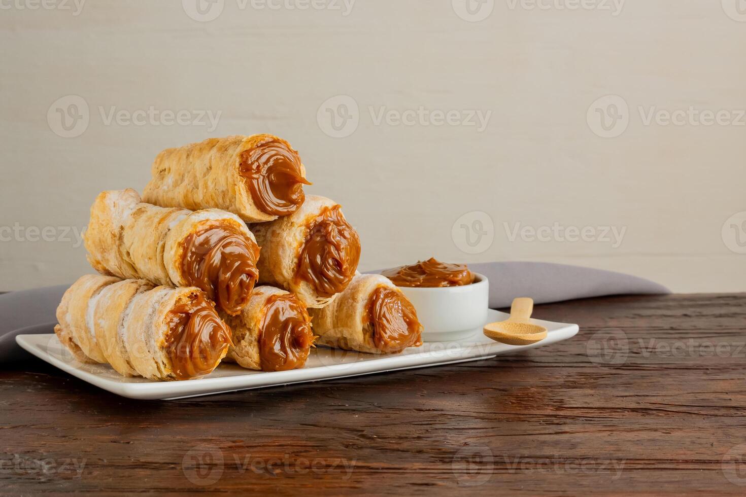 Dulce de leche cannons, typical Argentine dessert. photo