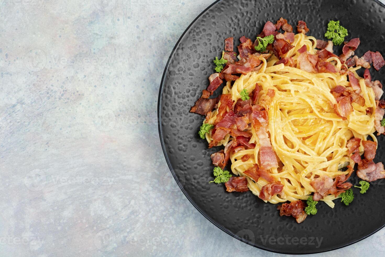 Italian traditional pasta carbonara. photo