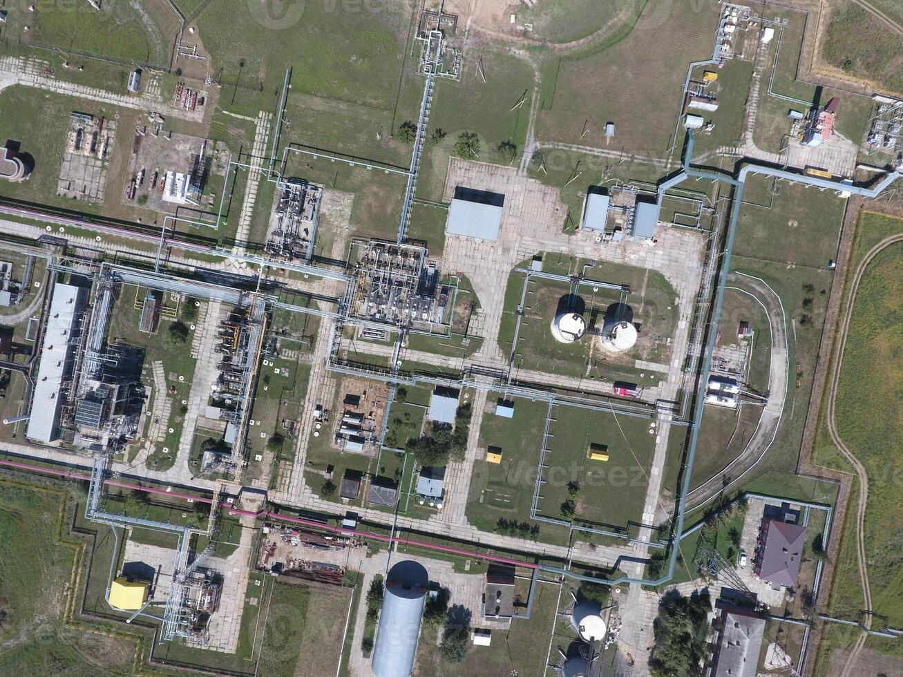 The separation system, top view. Aerophotographing station separation and dehydration. photo