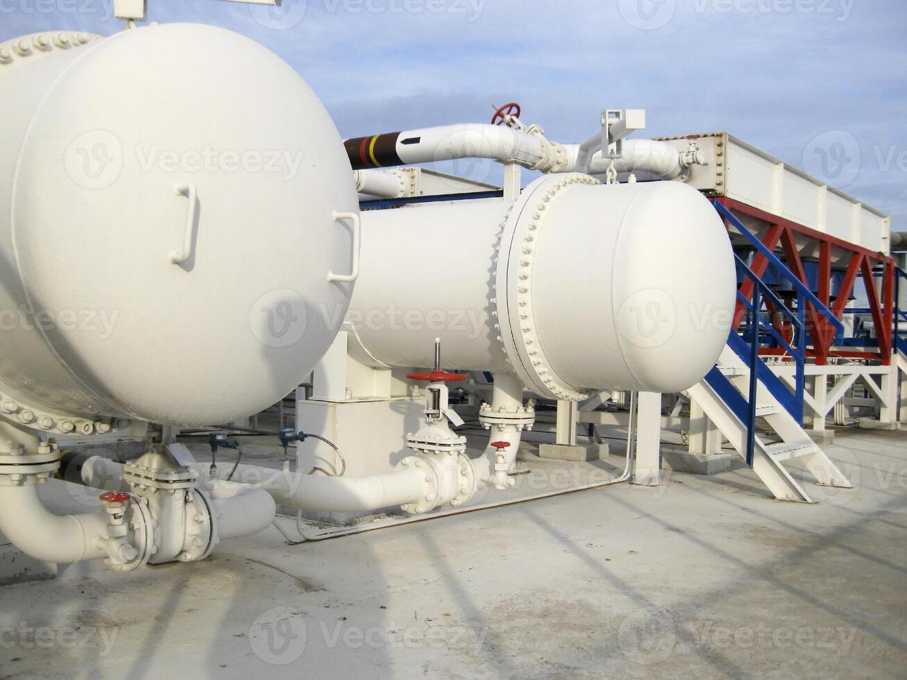 Heat exchangers in a refinery photo