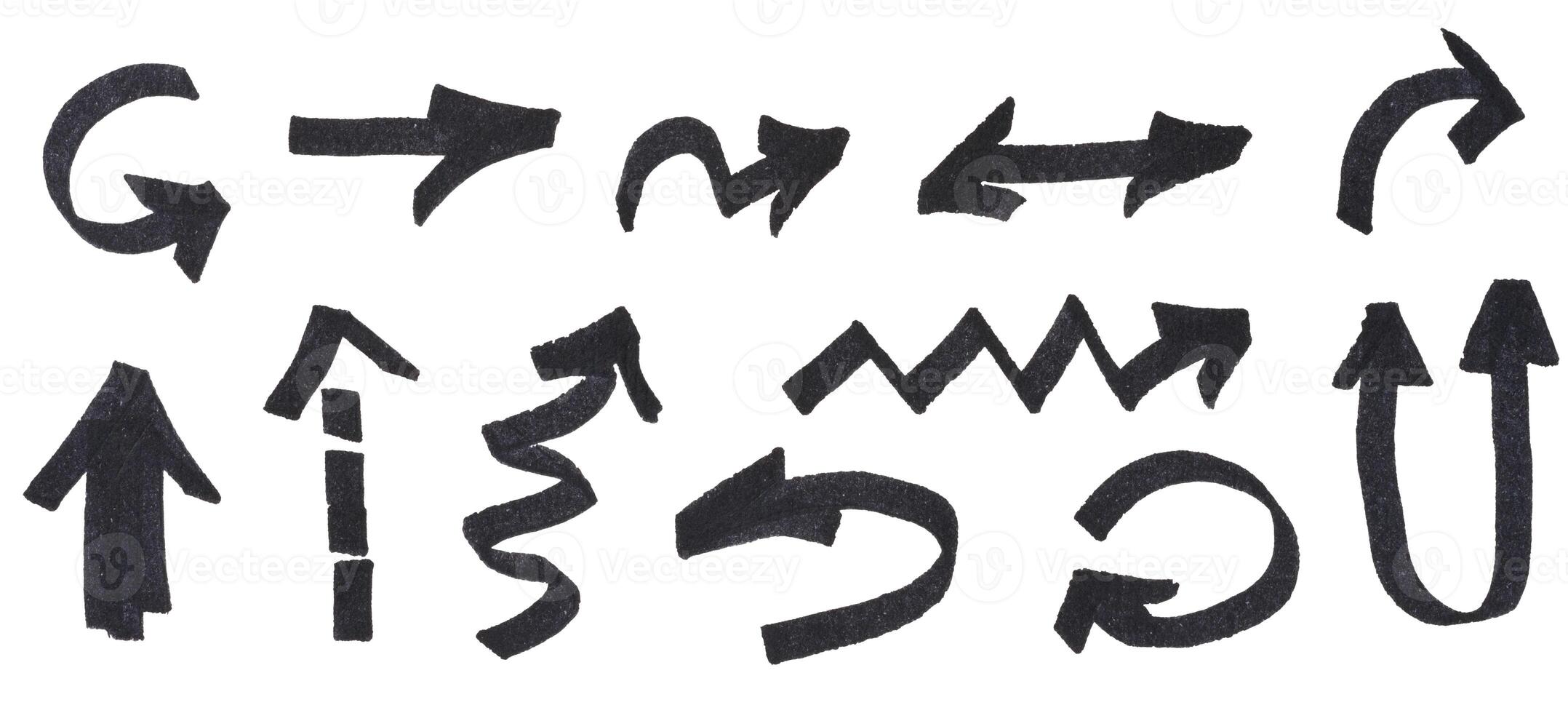 flechas dibujado con negro marcador en diferente direcciones foto